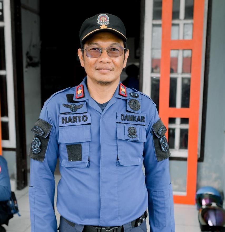 HARTO, S.HUT