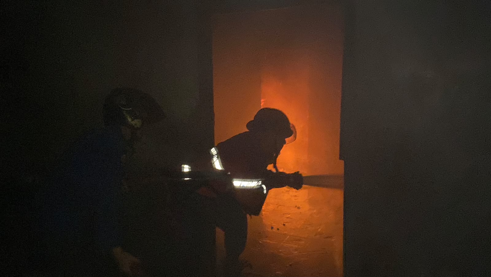 Kebakaran Pemukiman di Kuala Pembuang II, 2 Rumah Terbakar dan 1 Korban Luka